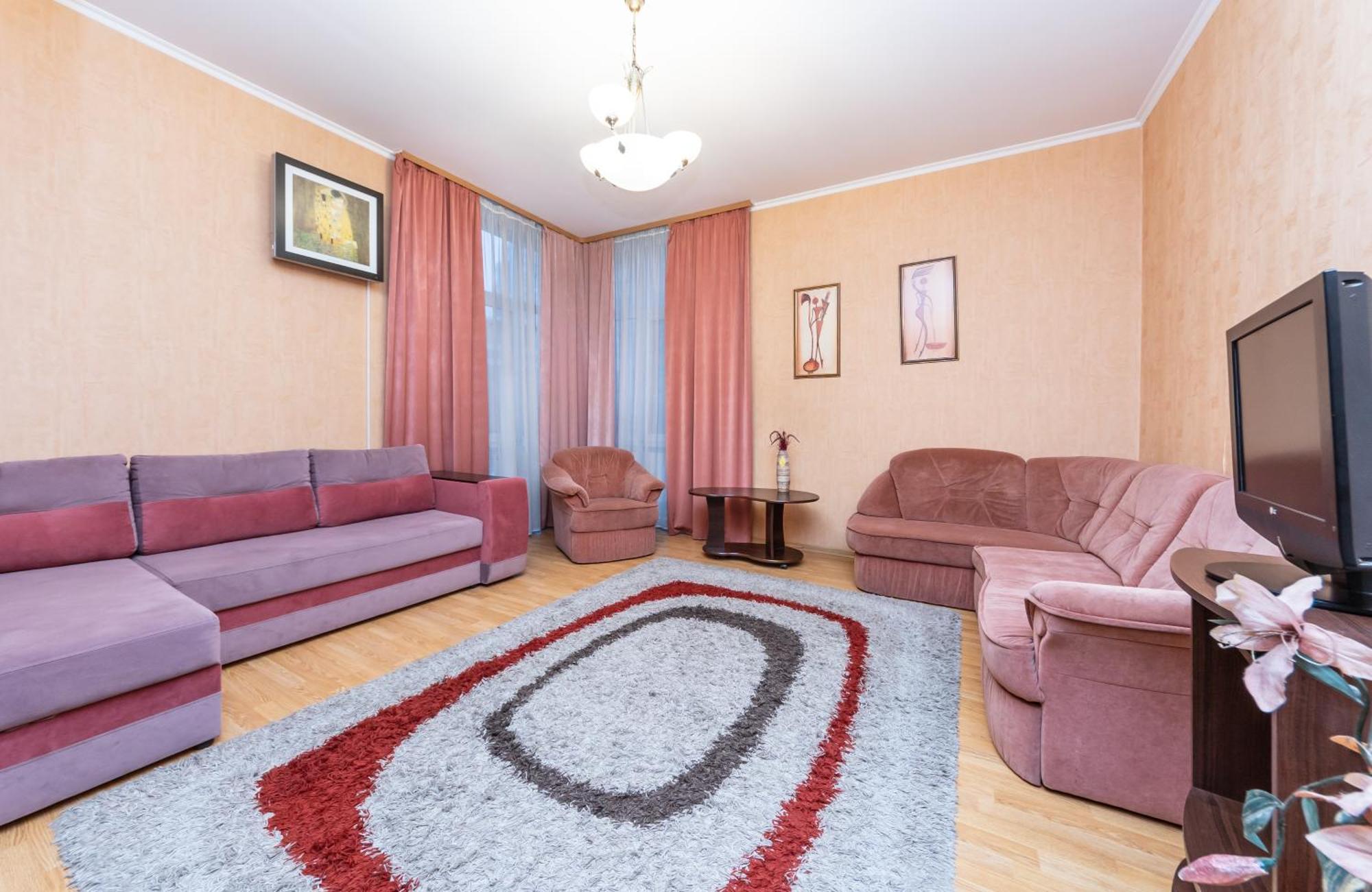 Apartments In The Center Of Pechersk Kiew Exterior foto