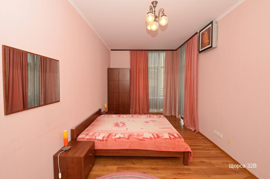 Apartments In The Center Of Pechersk Kiew Exterior foto